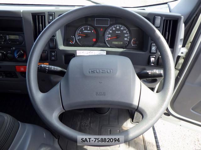Isuzu ELF TRUCK 2016-03 7722967-17
