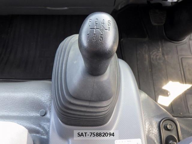 Isuzu ELF TRUCK 2016-03 7722967-18