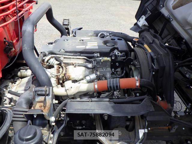 Isuzu ELF TRUCK 2016-03 7722967-26