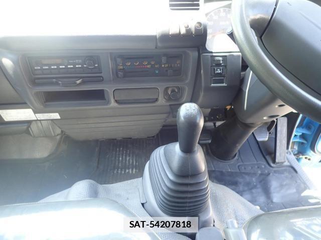 Isuzu ELF TRUCK 2006-04 7722988-16