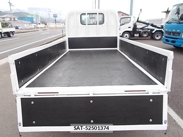 Isuzu ELF TRUCK 2019-11 7723013-10