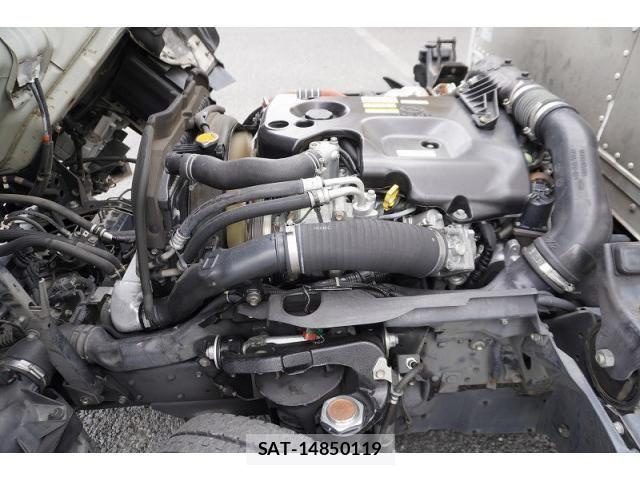 Isuzu ELF TRUCK 2016-10 7722985-14