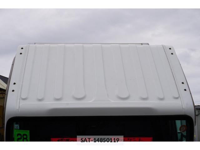 Isuzu ELF TRUCK 2016-10 7722985-17