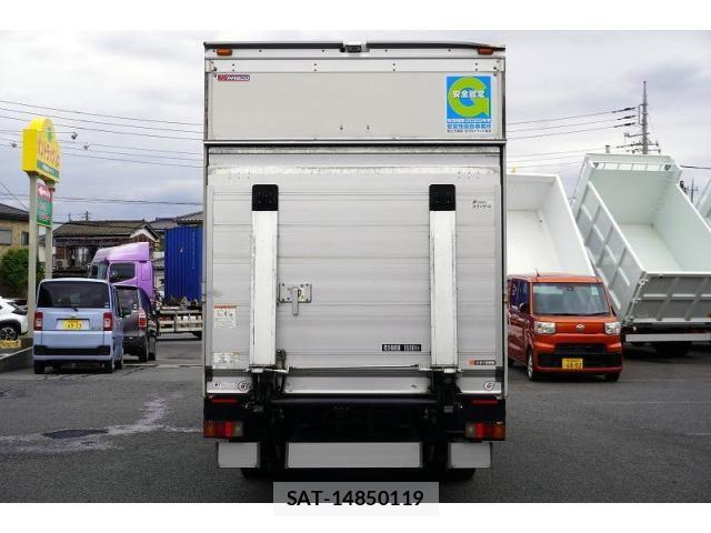 Isuzu ELF TRUCK 2016-10 7722985-3