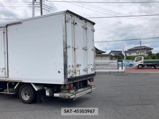 Isuzu ELF TRUCK 2012-06 7723025-11