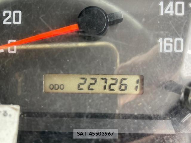 Isuzu ELF TRUCK 2012-06 7723025-21