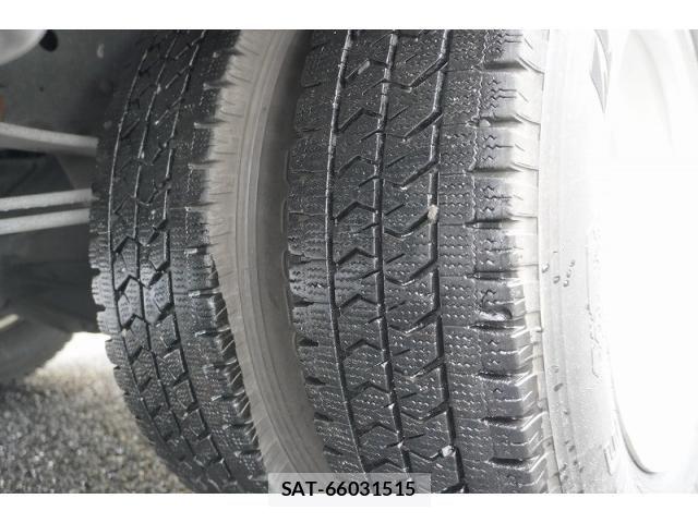 Isuzu ELF TRUCK 2020-08 7723017-9