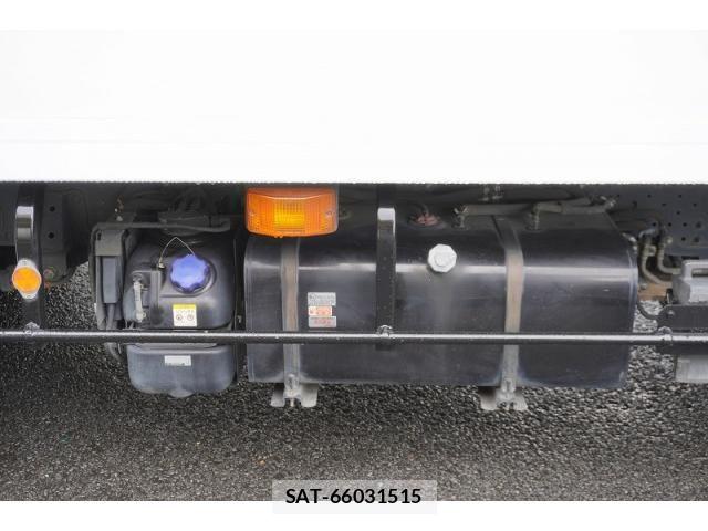 Isuzu ELF TRUCK 2020-08 7723017-26