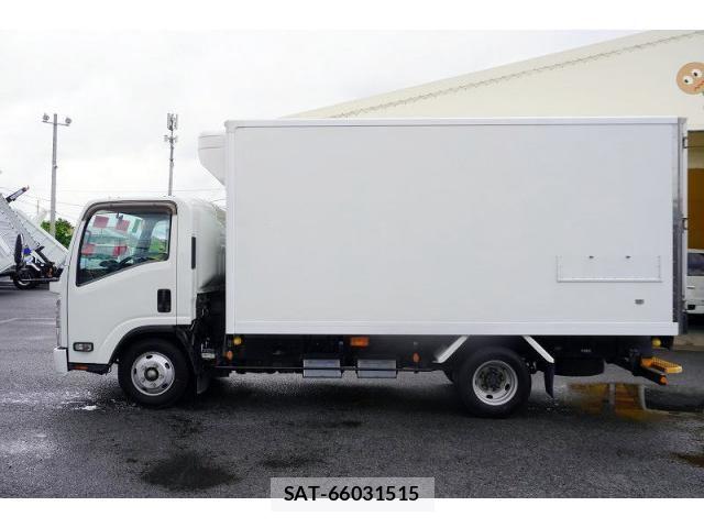 Isuzu ELF TRUCK 2020-08 7723017-2