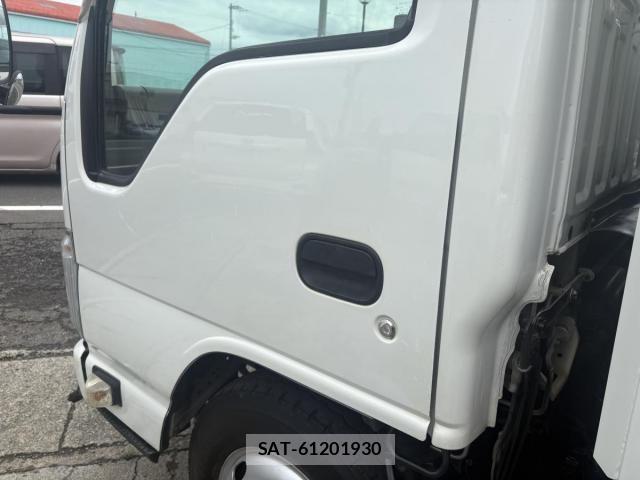 Isuzu ELF TRUCK 2012-11 7723016-11