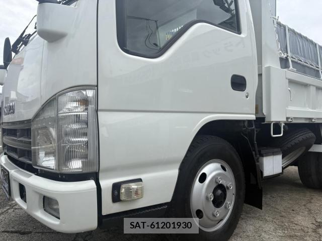 Isuzu ELF TRUCK 2012-11 7723016-12