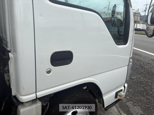 Isuzu ELF TRUCK 2012-11 7723016-14