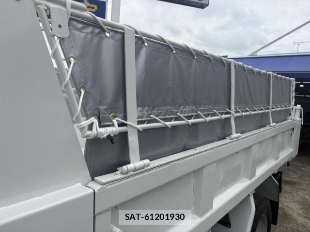 Isuzu ELF TRUCK 2012-11 7723016-17