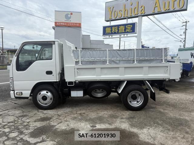 Isuzu ELF TRUCK 2012-11 7723016-1
