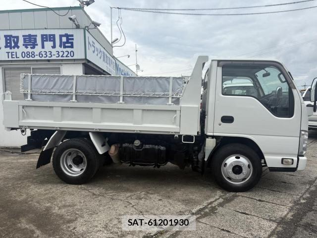 Isuzu ELF TRUCK 2012-11 7723016-3