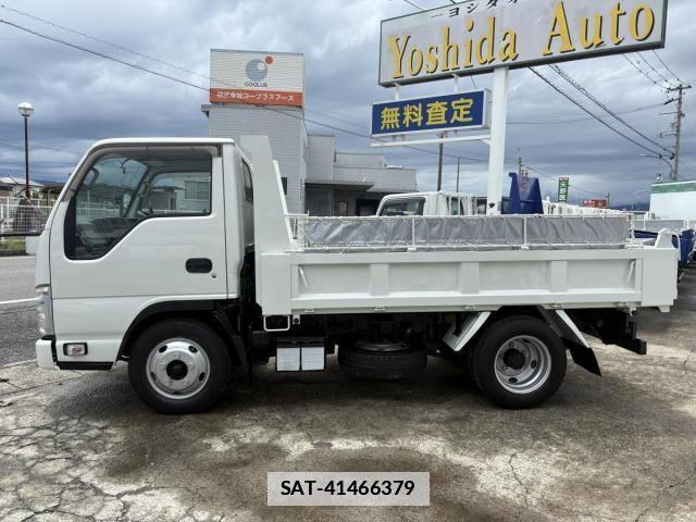 Isuzu ELF TRUCK 2010-06 7723011-1