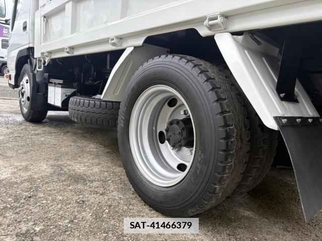 Isuzu ELF TRUCK 2010-06 7723011-29