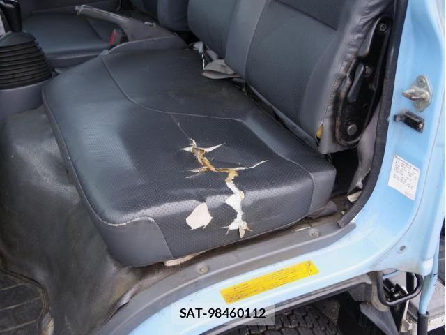 Isuzu ELF TRUCK 2018-04 7722986-27