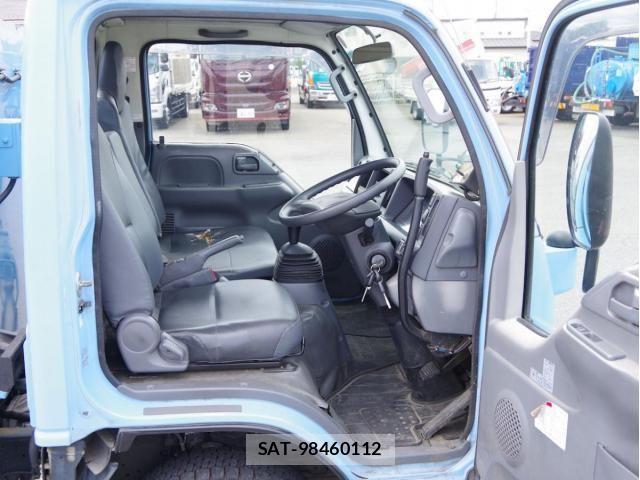 Isuzu ELF TRUCK 2018-04 7722986-28
