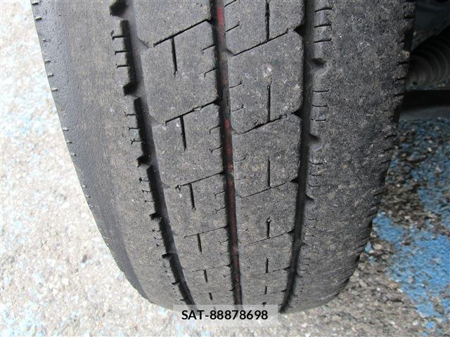 Isuzu ELF TRUCK 2014-06 7723012-17