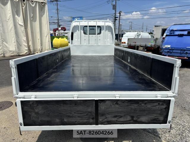 Isuzu ELF TRUCK 2012-03 7723029-8