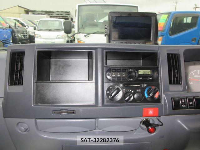 Isuzu ELF TRUCK 2015-03 7723026-13