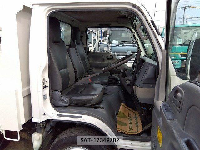 Isuzu ELF TRUCK 2015-04 7723024-11