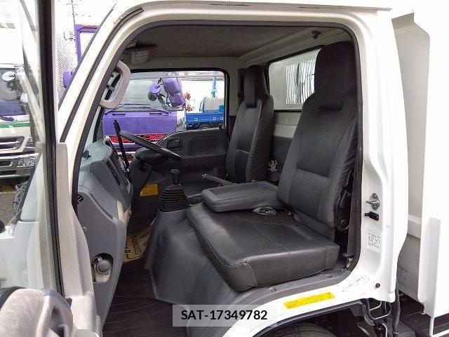 Isuzu ELF TRUCK 2015-04 7723024-17