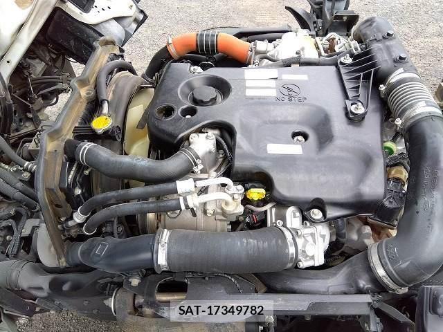 Isuzu ELF TRUCK 2015-04 7723024-18