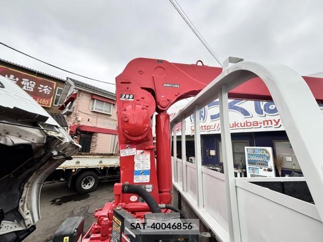 Isuzu ELF TRUCK 2014-12 7722984-16