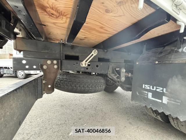 Isuzu ELF TRUCK 2014-12 7722984-28