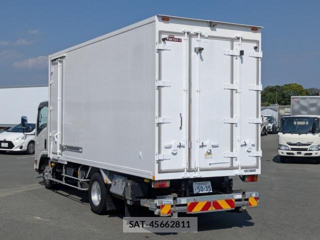 Isuzu ELF TRUCK 2019-02 7722961-2