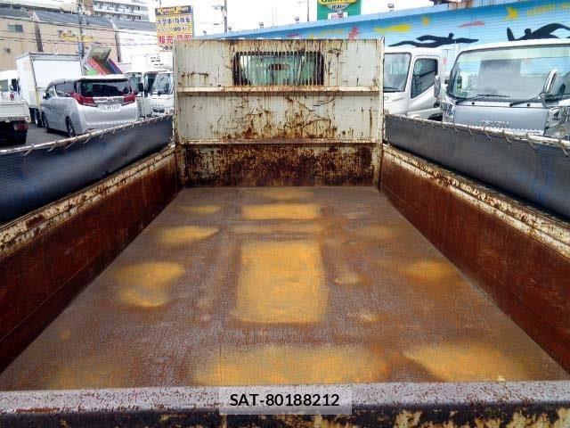 Isuzu ELF TRUCK 2019-08 7723002-14