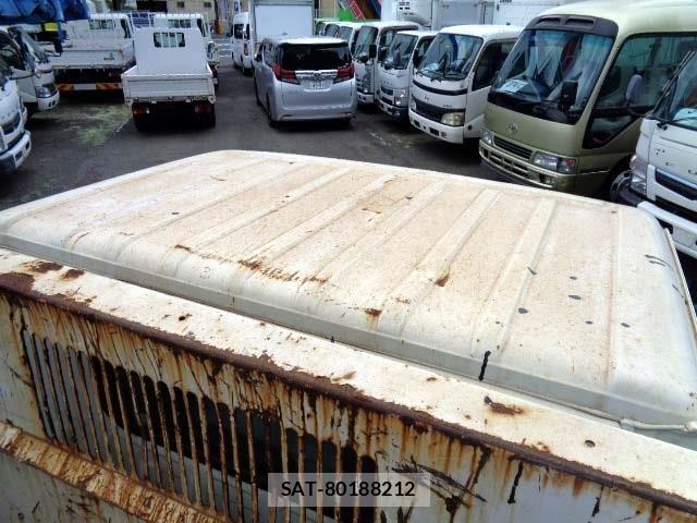 Isuzu ELF TRUCK 2019-08 7723002-16