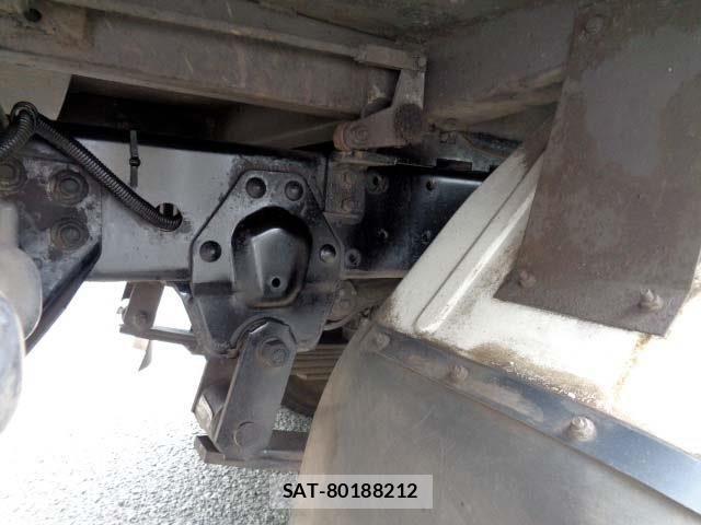Isuzu ELF TRUCK 2019-08 7723002-19