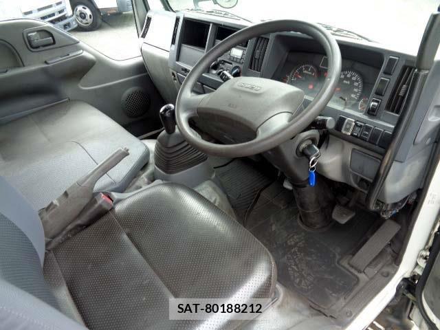Isuzu ELF TRUCK 2019-08 7723002-2
