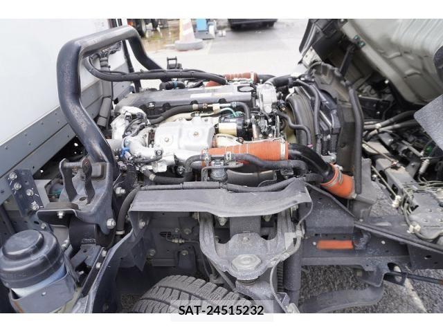 Isuzu ELF TRUCK 2021-01 7723019-14