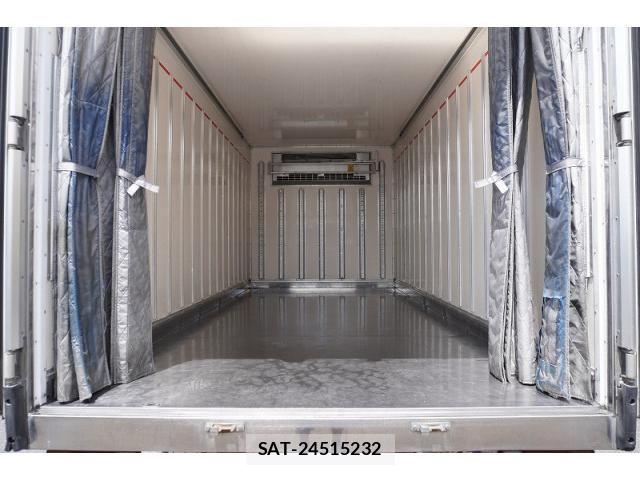 Isuzu ELF TRUCK 2021-01 7723019-18