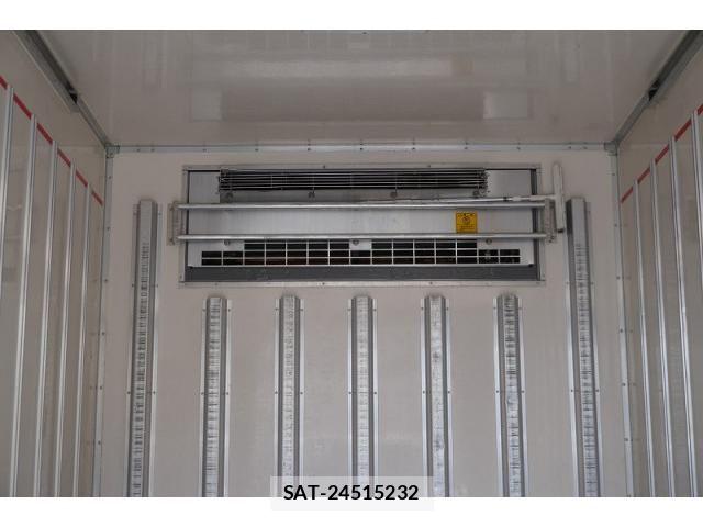 Isuzu ELF TRUCK 2021-01 7723019-21