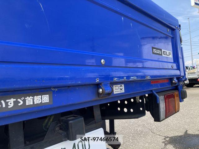 Isuzu ELF TRUCK 2019-03 7723004-17