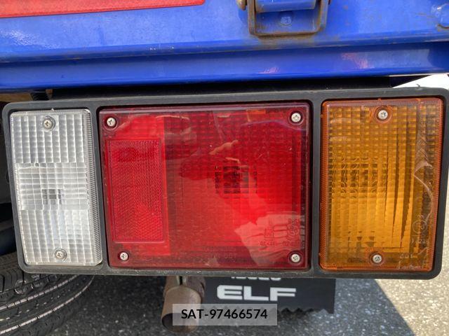 Isuzu ELF TRUCK 2019-03 7723004-18
