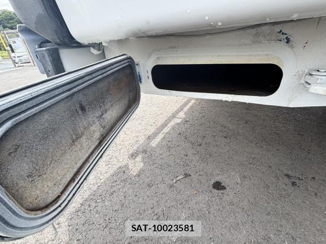 Isuzu ELF TRUCK 2013-11 7722981-11