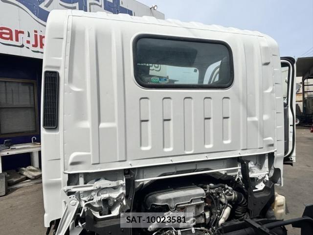 Isuzu ELF TRUCK 2013-11 7722981-28