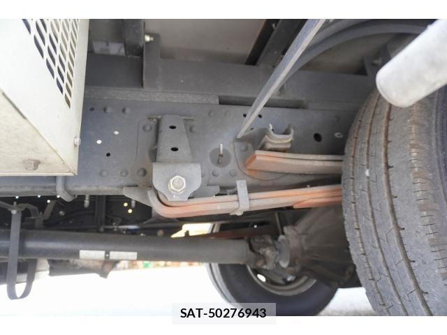 Isuzu ELF TRUCK 2022-11 7722957-11