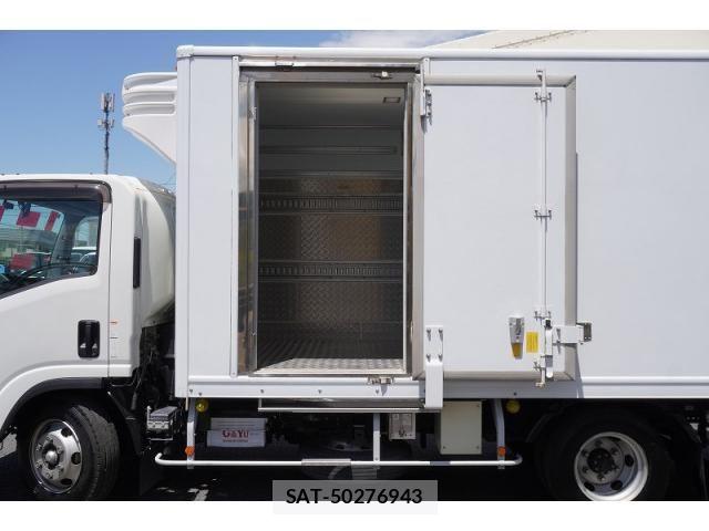 Isuzu ELF TRUCK 2022-11 7722957-18