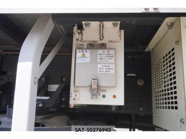 Isuzu ELF TRUCK 2022-11 7722957-19