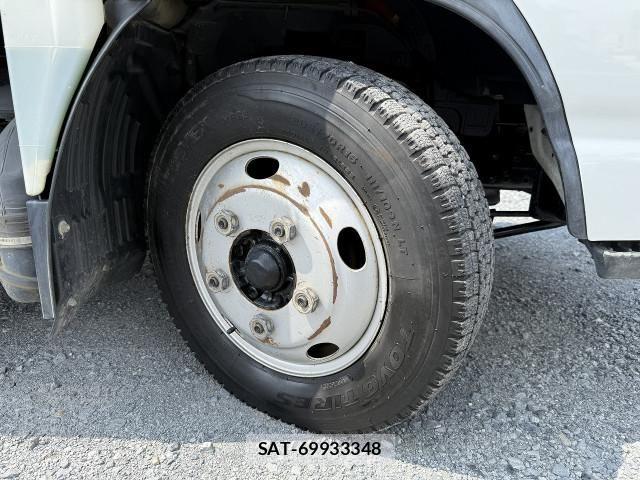 Isuzu ELF TRUCK 2011-12 7723023-12