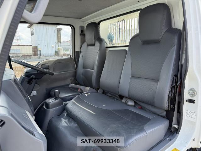 Isuzu ELF TRUCK 2011-12 7723023-20