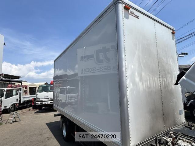 Isuzu ELF TRUCK 2012-11 7723028-9