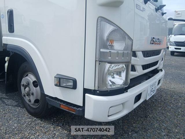 Isuzu ELF TRUCK 2016-03 7723036-9